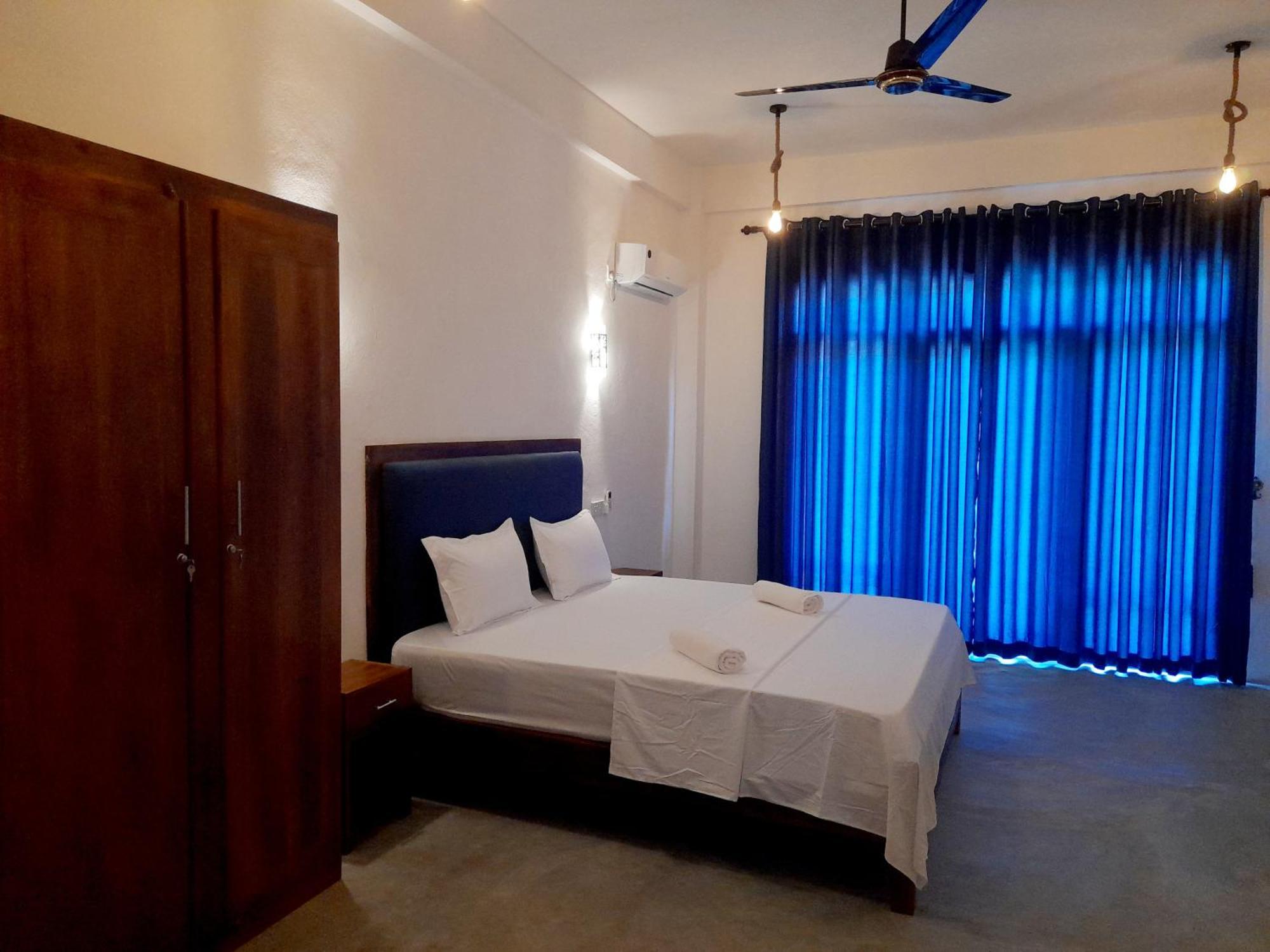 Hotel Surf Gangs Arugambay Arugam Bay Habitación foto